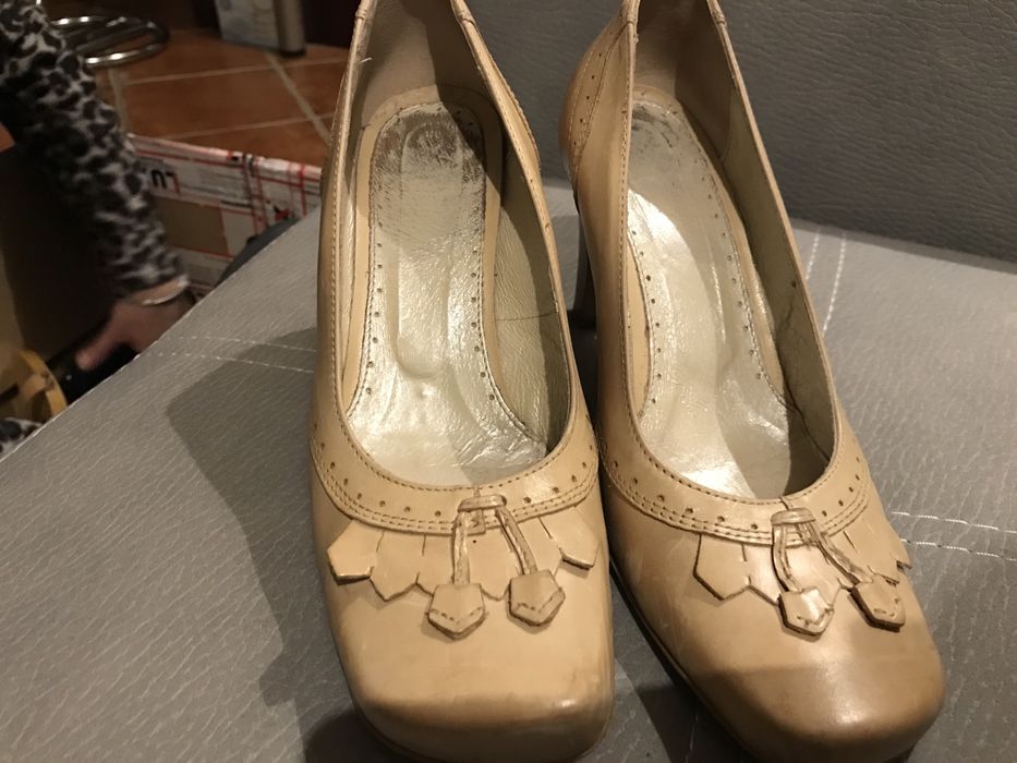 Szpilki skóra R 35 wysyłka