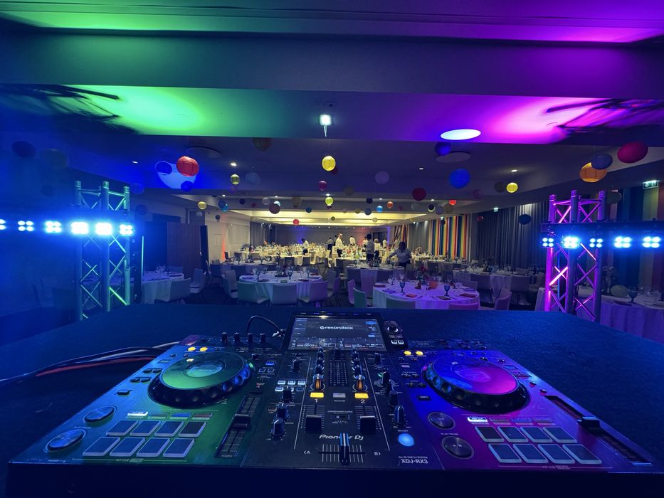 Aluguer Material Som/luz  - Casamentos & Corporativos