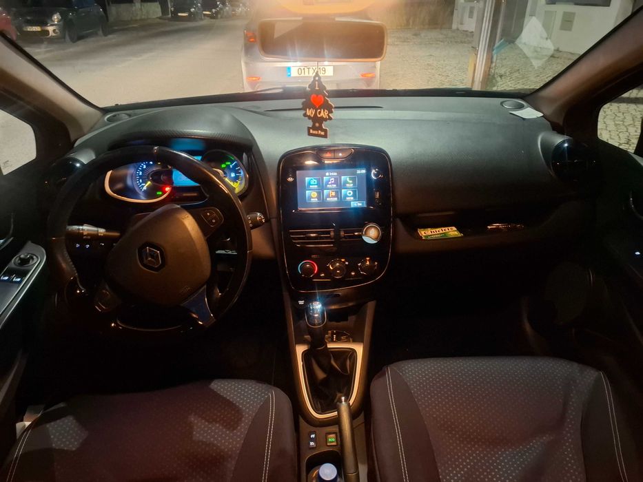 Renault Clio Sport Tourer 1.5dci