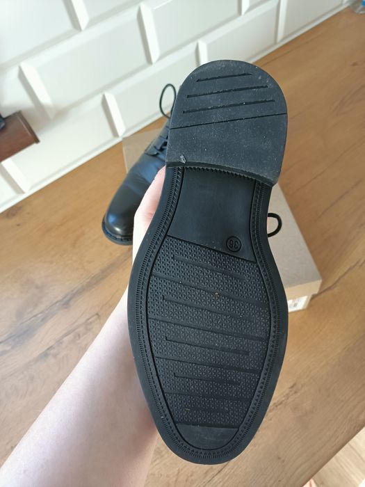 Buty do garnituru rozm 36