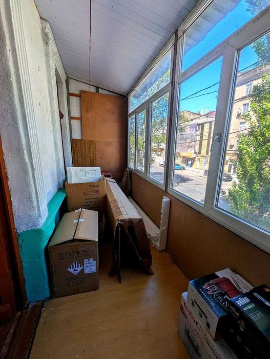 Продается просторная квартира в центре Одессы на М.Арнаутской, 62м²