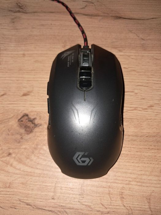 Продам мишку геймерську