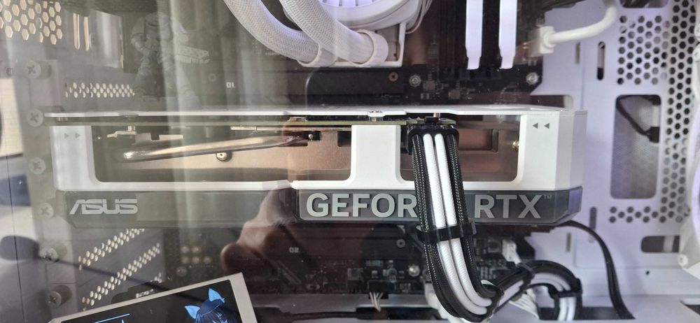 Відеокарта Asus GeForce RTX 4060 Dual OC White 8192MB