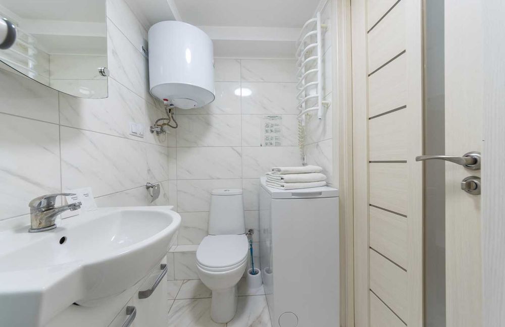 Дворівневий смарт апартамент, поруч із метро, здам подобово.