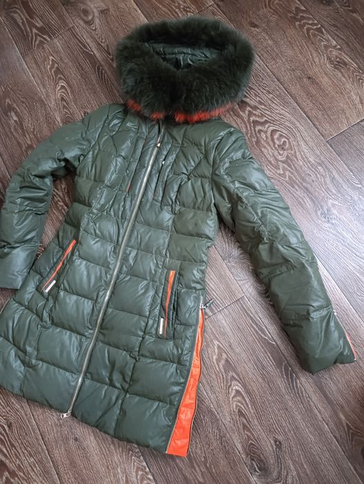 Курточка підліткова.