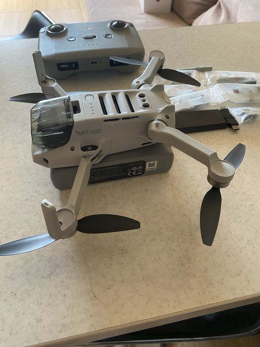 Квадрокоптер DJI mini 2 combo