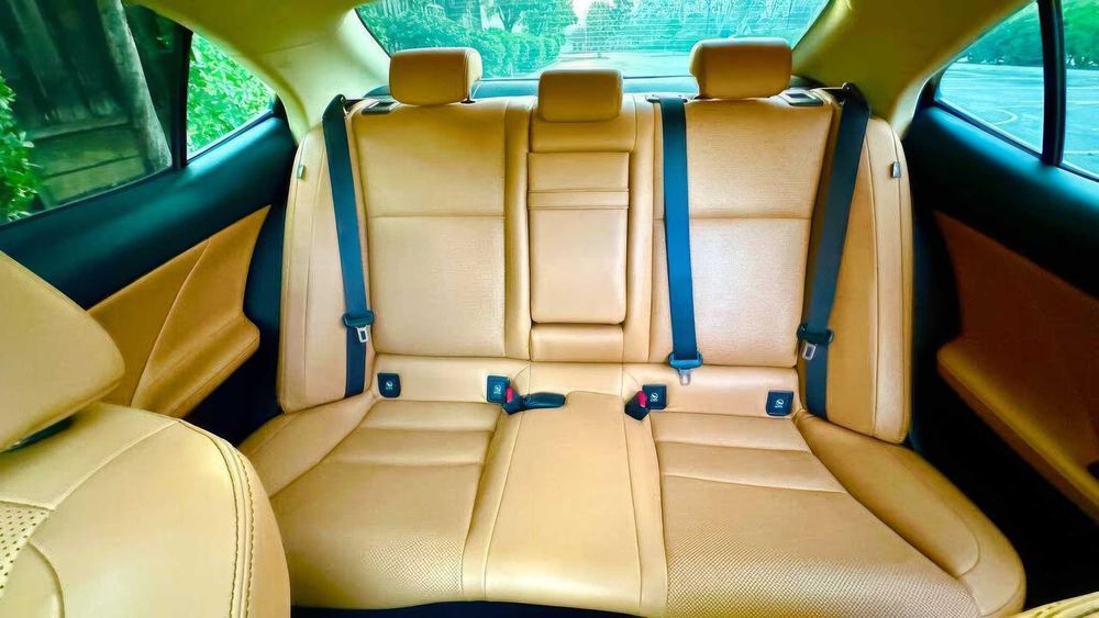 Lexus IS 350      2015