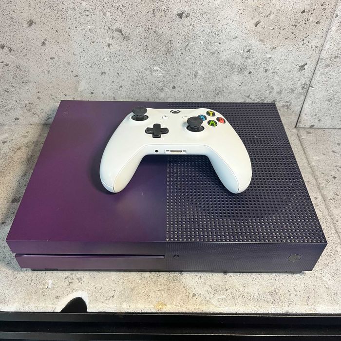 Xbox One S 1TB FORTNITE Special Edition | Fioletowa | Pad | Używana