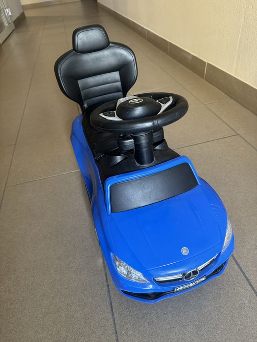 Машинка толокар