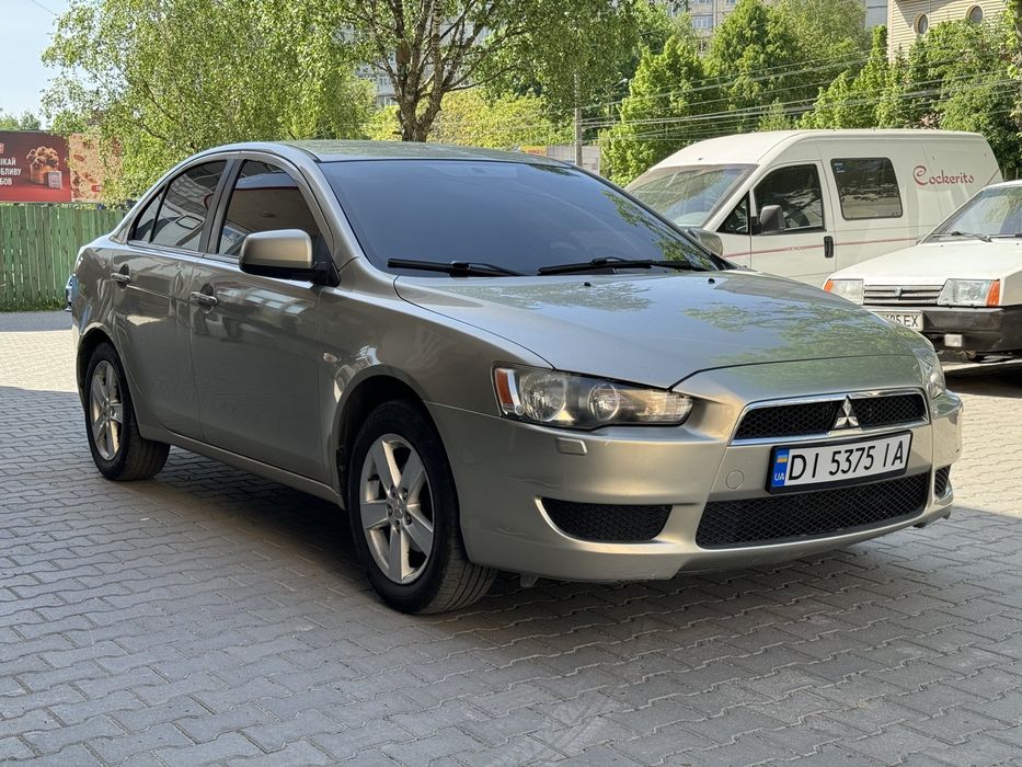 Оренда авто Mitsubishi lancer / прокат авто Хмельницький