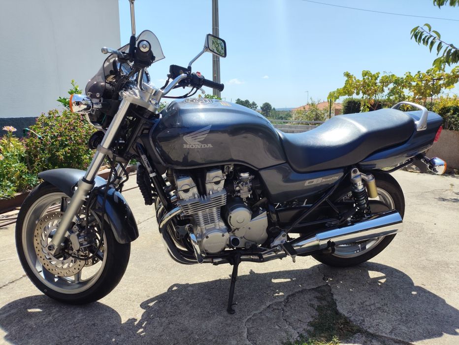 Honda CB750F Sevenfifty