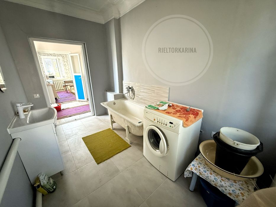 Корабельний/Параджанова С. 2к будинок 58м2 і 6 соток землі