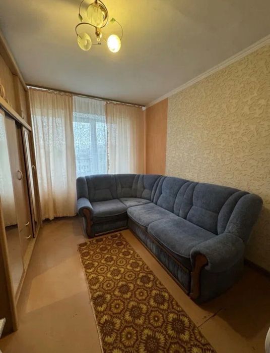 Здам в оренду кімнату в гуртожитку . Є все . Металургів