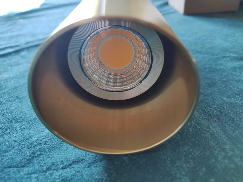 3 Candeeiros led dourados Novos 360°