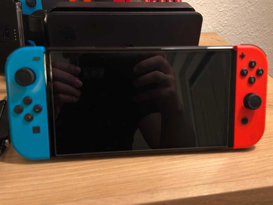 Nintendo Switch OLED + GRY