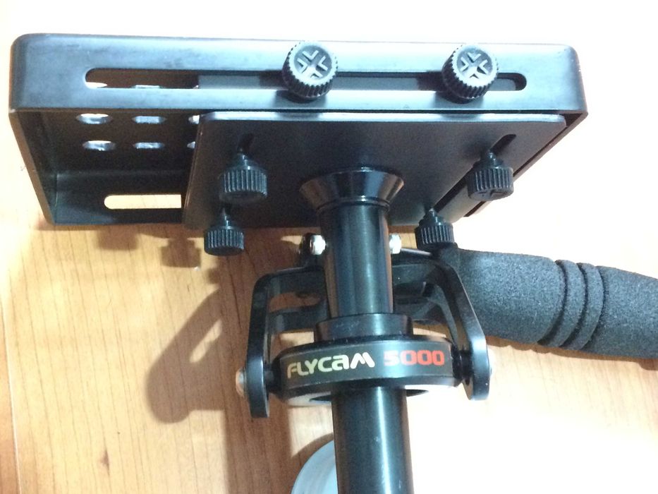 Estabilizador de video Flycam 5000