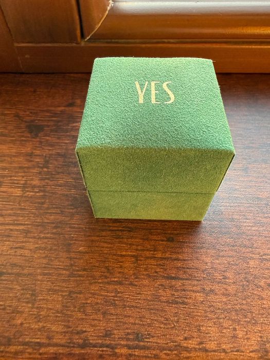 Pudełeczko na biżuterię YES