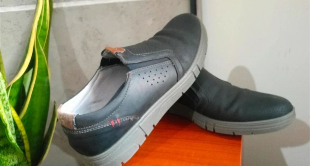 Buty Gosoft 43 stan bardzo dobry