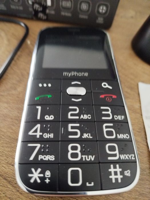 Telefon dla seniora. Nowy. Gwarancja 2l ata