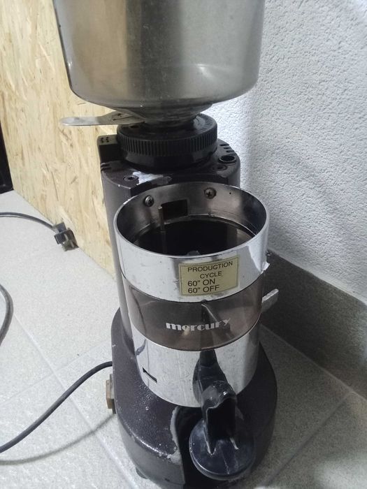 Продам кофемолку