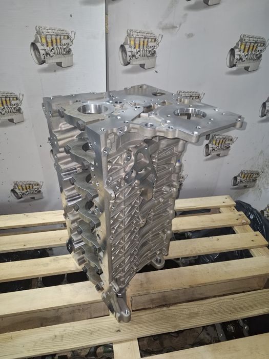 Nowy orginalny  blok bmw 3.0d 3.5d m57n2 m57tue2 306d3 306d5