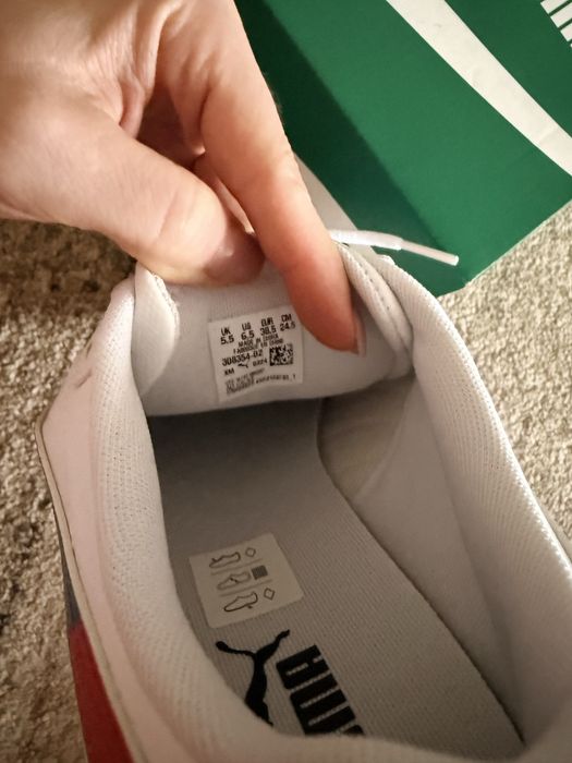 Нові кросіви puma 38,5-39