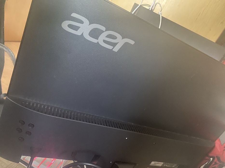 Monitor acer 100hz