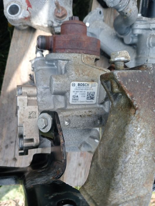 Двигун Peugeoт Ford Citroen по запчастинах