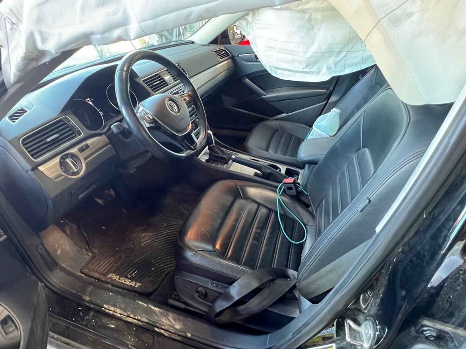 Volkswagen Passat B8(MNS) 2016. Фольксваген Пассат