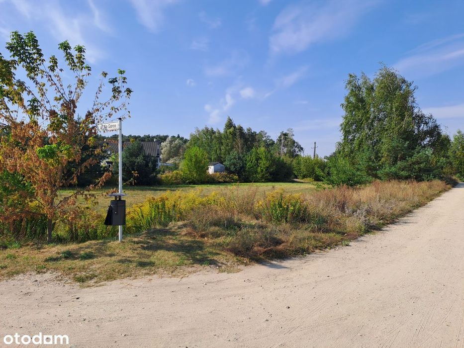 Borówiec, w pobliżu lasu, wszystkie media, MPZP