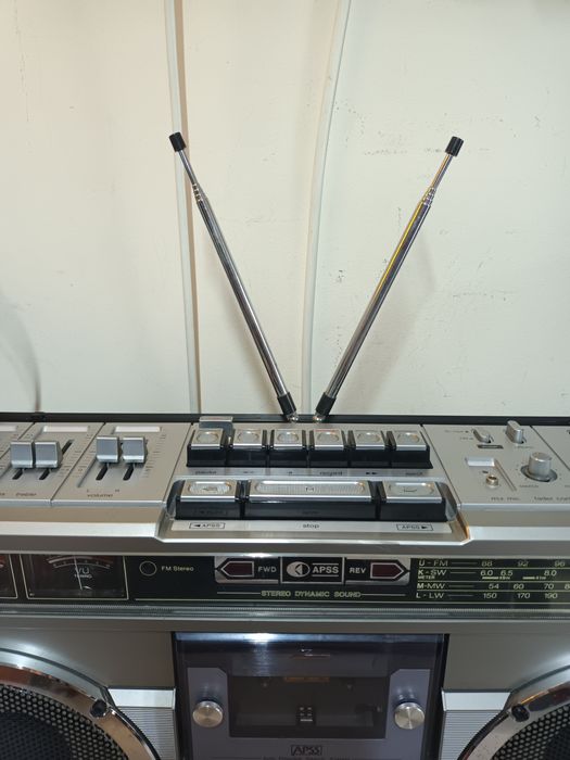 Radiomagnetofon Sharp GF-9191H SHARP