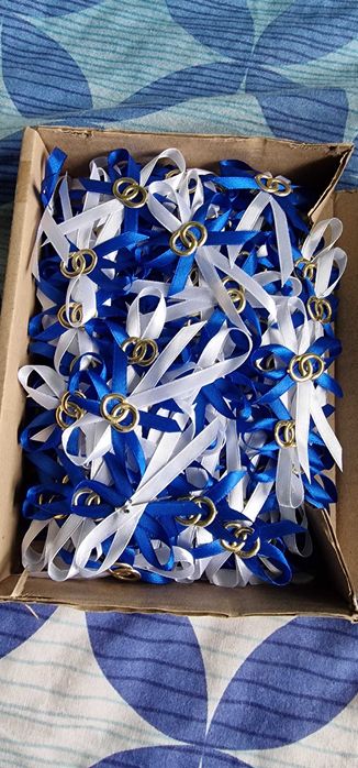 Akcesoria ślubne kolczyki ,muszka, spinki do mankietów i inne.