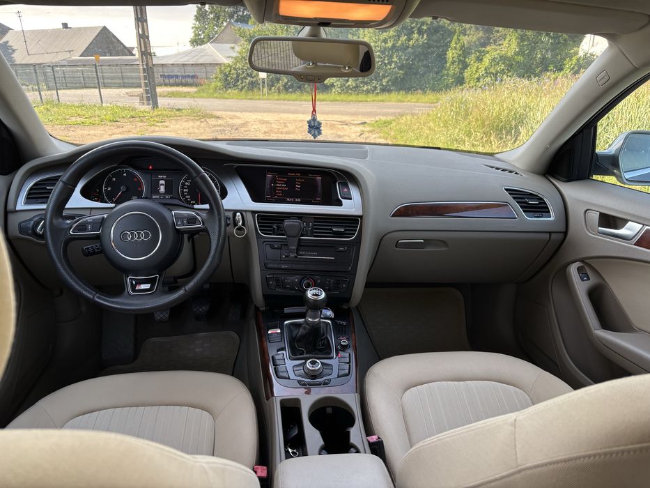Audi A4 B8 Avant 2011 Rok