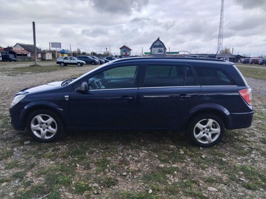 Машину Opel Astra