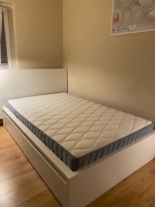 Kompletne łóżko Ikea MALM z materacem VÅGSTRANDA 200x120 + 2 szuflady