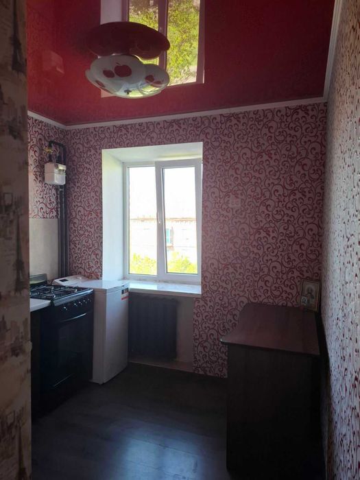Продаж 1 - кімнатної  квартири Центрально-Міський район(вул.Алмазна)