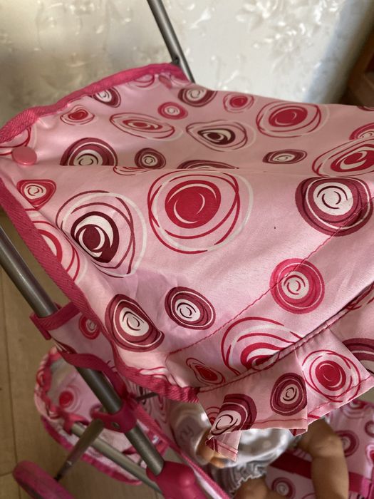 Вiзочки для ляльок