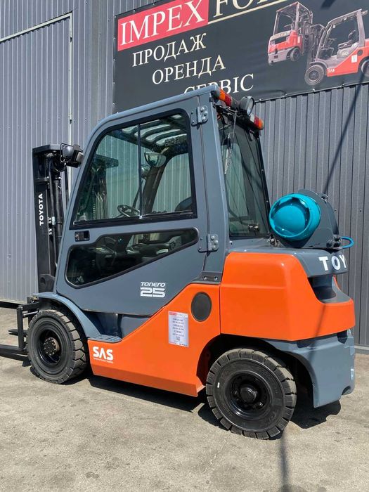 Навантажувач газ TOYOTA 02-8FGF25, підйом-4.3м, 2019рік, кабіна, 5069мг