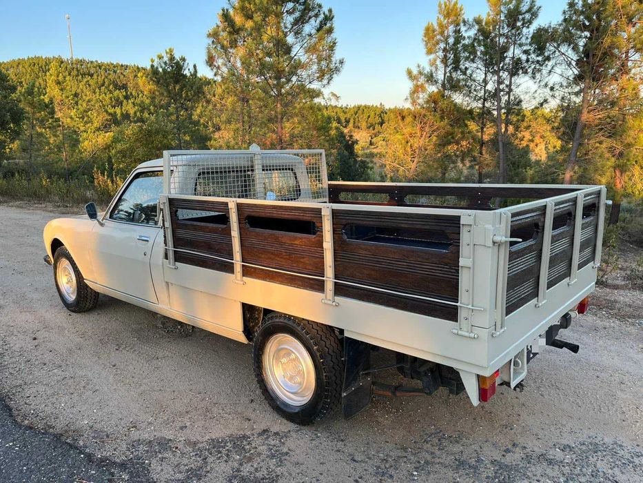 Peugeot 504 Pick-up 2.1 Diesel – 100 Mil Kms