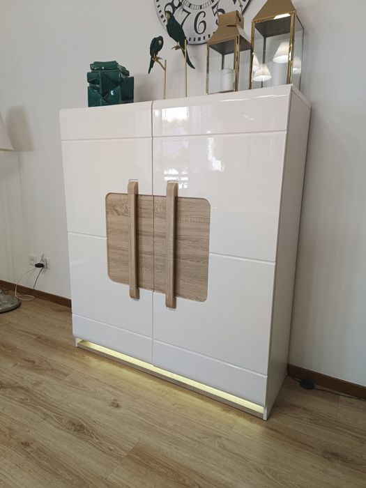 Móvel sala / louceiro