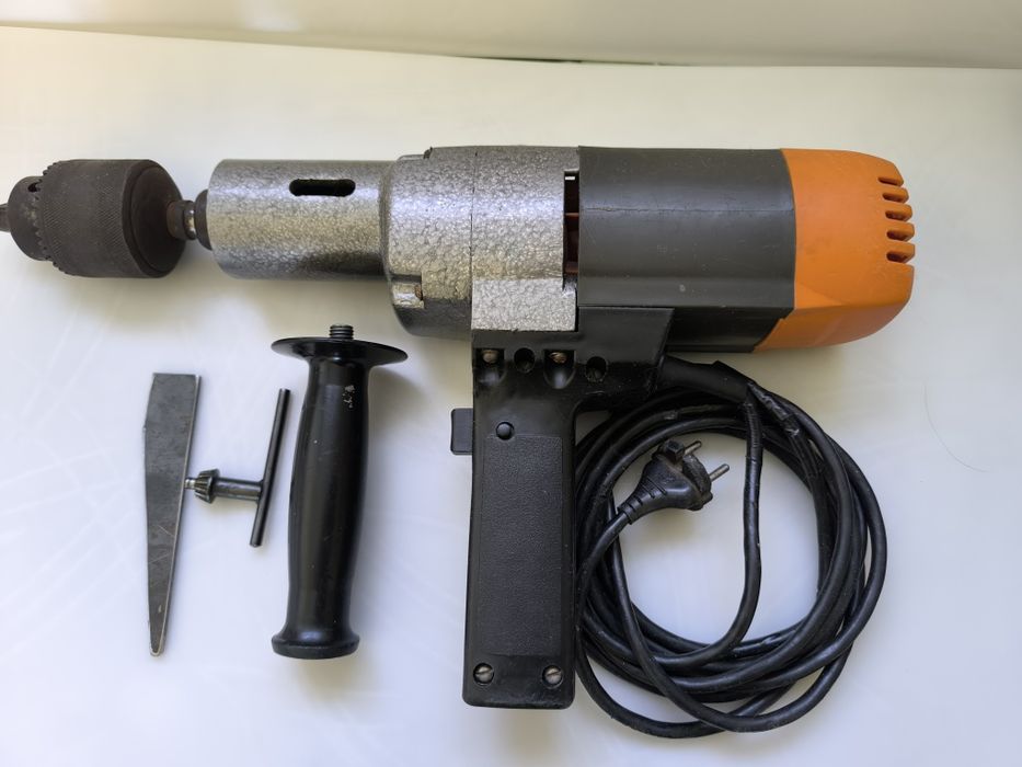 Дрель электрическая, дрель мощная ИЭ1023У