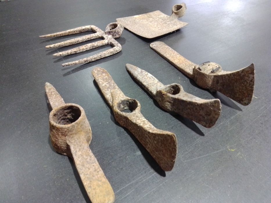 Ferramentas muito antigas