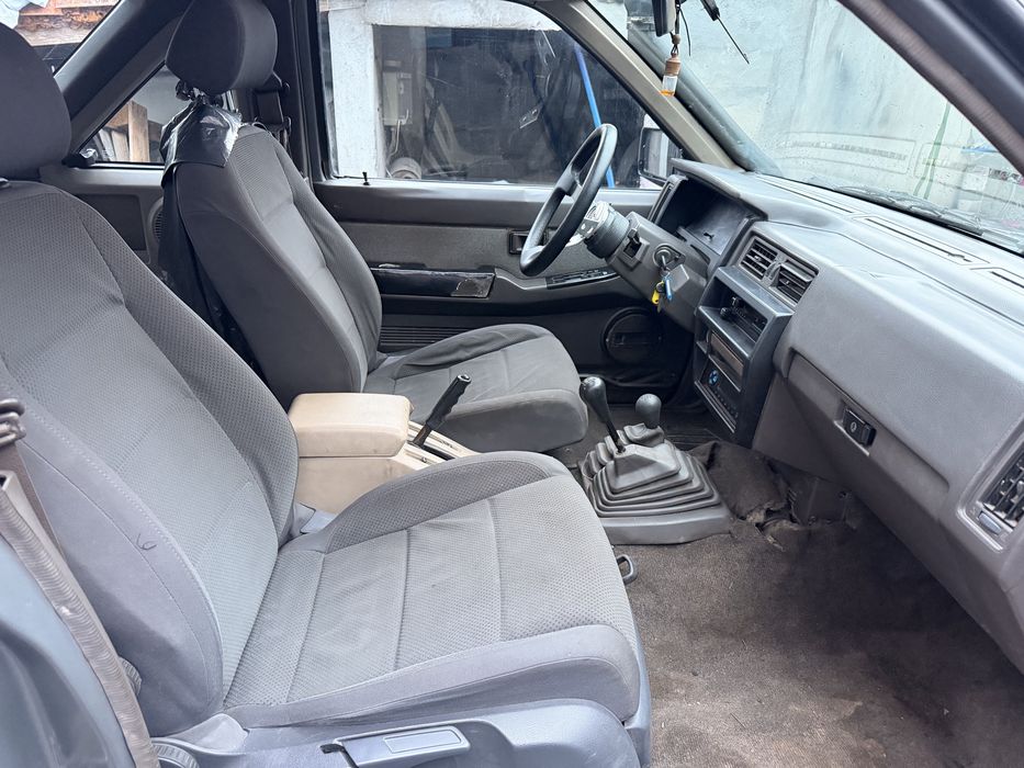 Nissan terrano 1