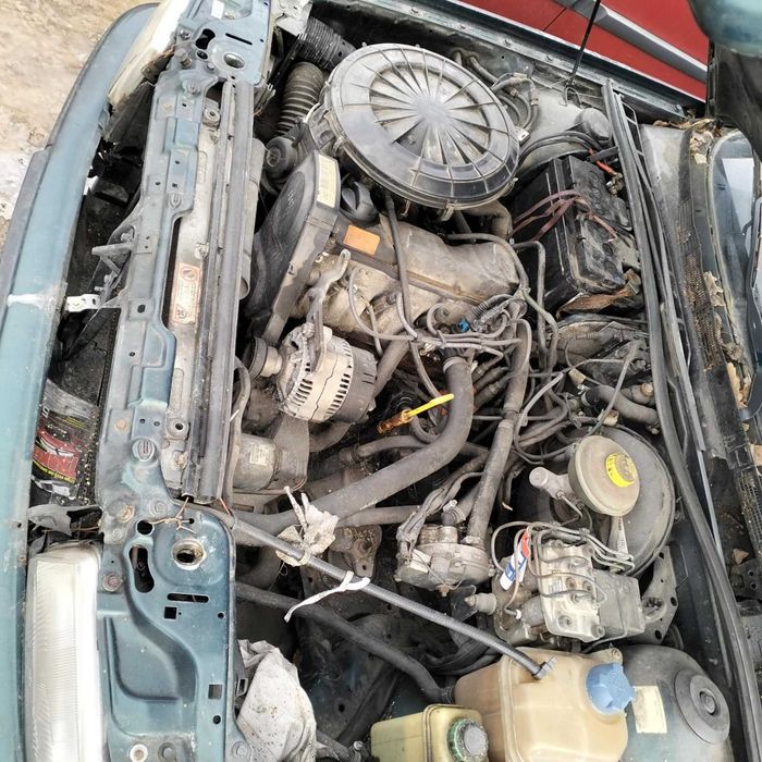 Części Audi B3 B4 80 1.9 TD 1.8 benzyna ABT LZ6U