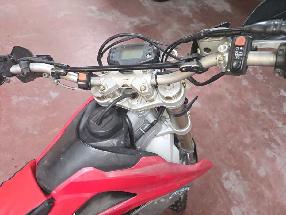 Husquvarna te 250cc matricula e documentos