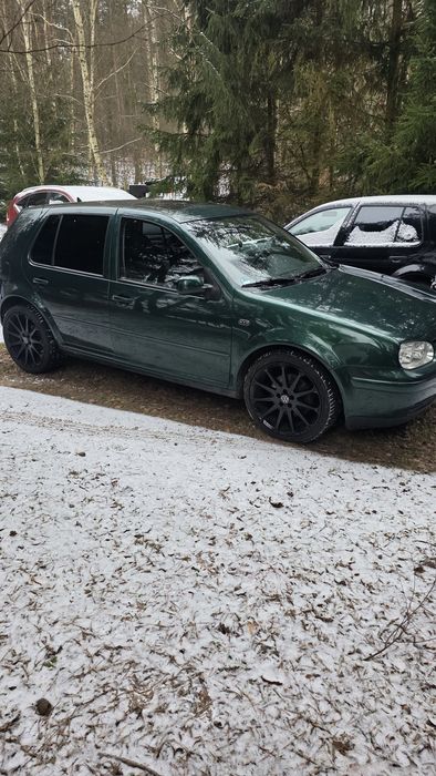 Volkswagen Golf 4 2.3 v5 sprowadzony ładny