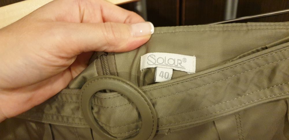 Solar spódnica z technicznego materiału rozmiar 40 L