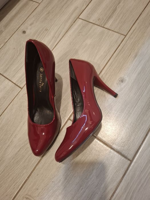 Szpilki damskie rozmiar 40