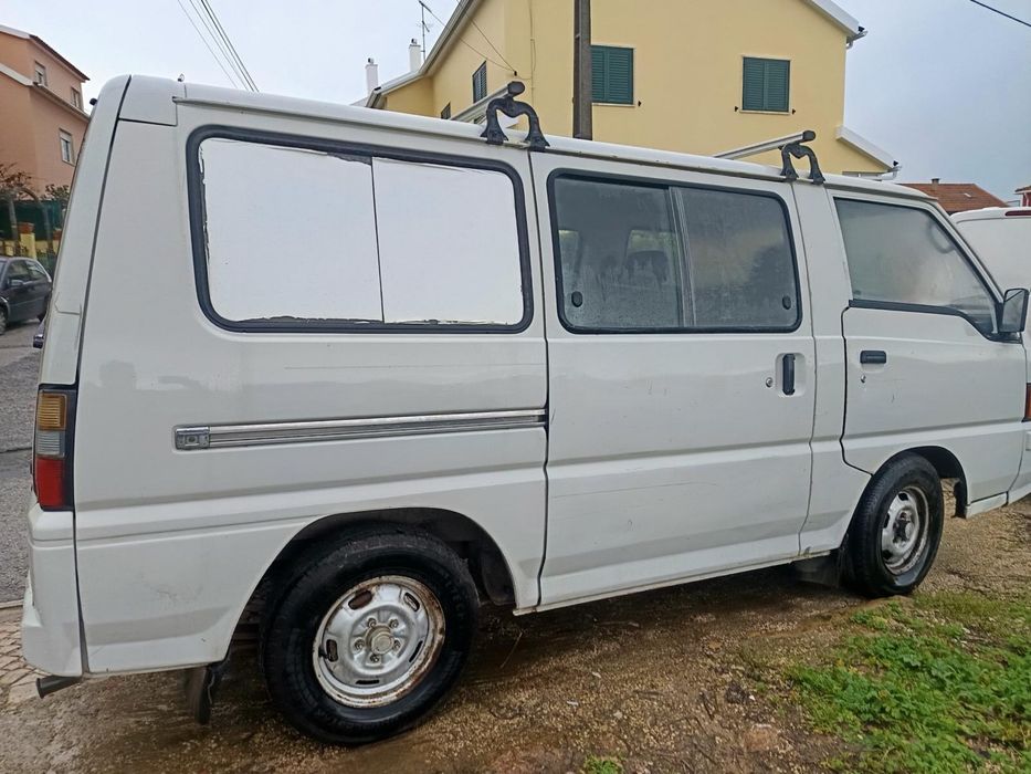 Carrinha Mitsubishi L300