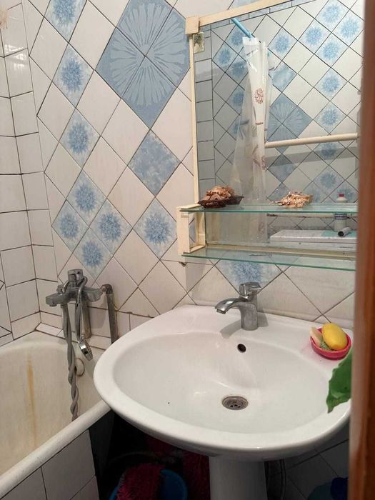 Здам 2 к Ньютона 3/5, 4800